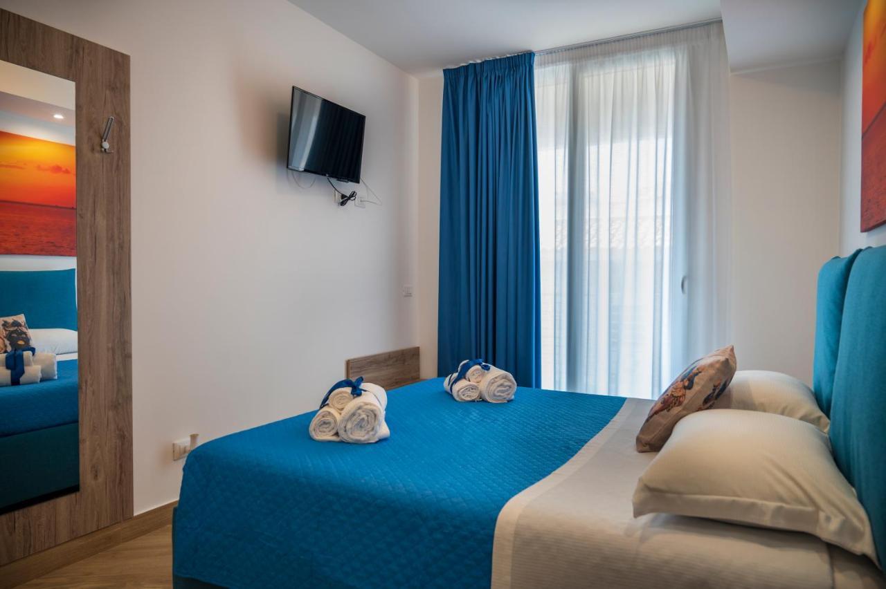 White Apartments & Spa Avola Extérieur photo